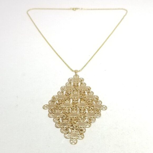 Vintage Large Gold Tone Daisy Flower Pieces Square Shape Pendant Necklace, - Picture 1 of 5